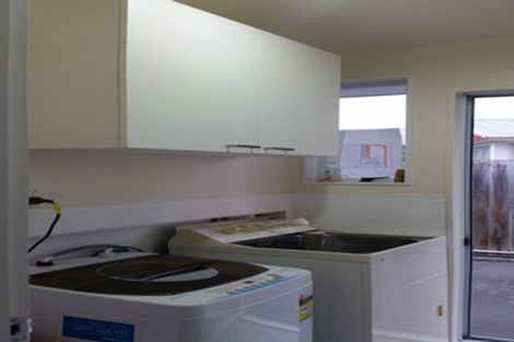 Photo of property in 2/13 Allard Street, Edgeware, Christchurch, 8013