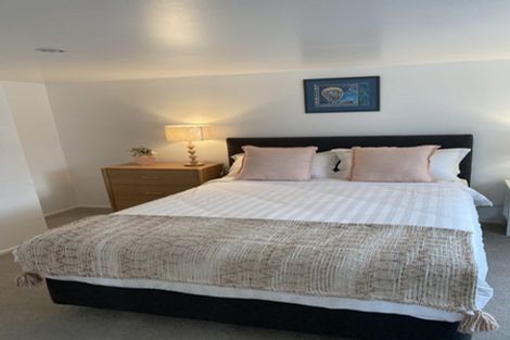 Photo of property in 244 Point View Drive, East Tamaki Heights, Auckland, 2016