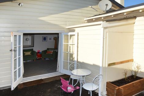 Photo of property in 23 Oakland Street, Andersons Bay, Dunedin, 9013