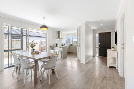 Photo of property in 20 Kotiate Street, Papamoa Beach, Papamoa, 3118