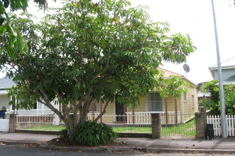 Photo of property in 17 Anne Street, Devonport, Auckland, 0624