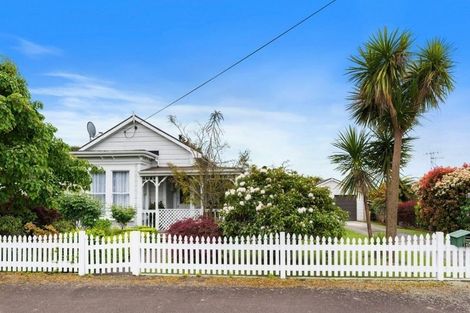 Photo of property in 165 Cambridge Street, Levin, 5510