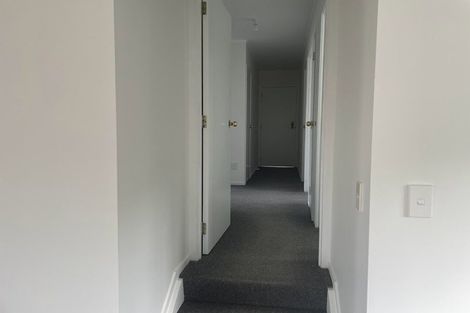 Photo of property in 5/37a Glengarry Road, Glen Eden, Auckland, 0602