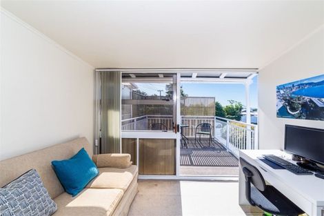 Photo of property in 65 Mcleod Road, Te Atatu South, Auckland, 0610