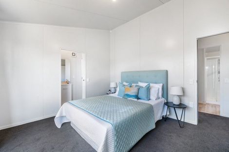 Photo of property in 150 Heretaunga Street, Palmerston North, 4414
