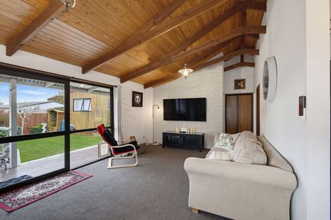 Photo of property in 5 Stopforth Street, Woodend, 7610