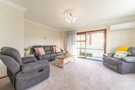 Photo of property in 1/52 Avenue Road, West End, Timaru, 7910