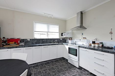 Photo of property in 53 Flanders Avenue, Onekawa, Napier, 4110