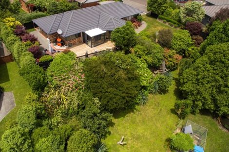 Photo of property in 35 Hoyte Place, Pukehangi, Rotorua, 3015