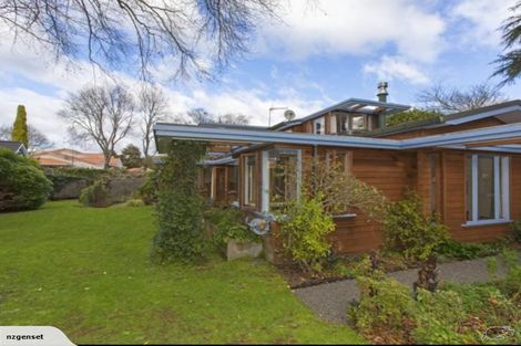 Photo of property in 23 Golf Road, Heretaunga, Upper Hutt, 5018