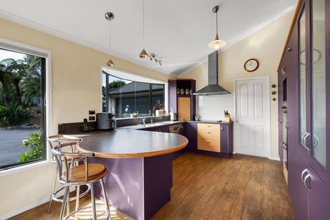 Photo of property in 842 Frankley Road, Hurworth, New Plymouth, 4371