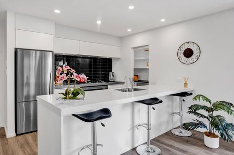 Photo of property in 16 Jules Crescent, Bell Block, New Plymouth, 4312