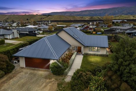 Photo of property in 5 Ethereal Crescent, Mount Pisa, Cromwell, 9383
