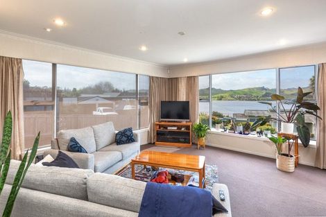 Photo of property in 38 Kimihia Road, Huntly, 3700