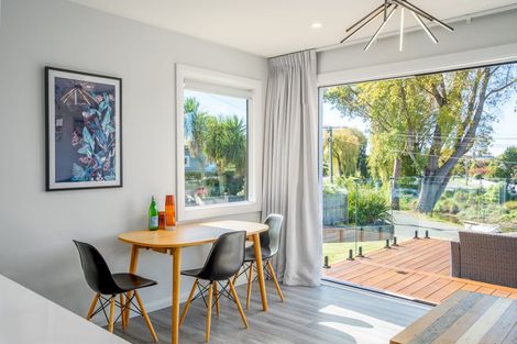 Photo of property in 274 Riverlaw Terrace, Saint Martins, Christchurch, 8022