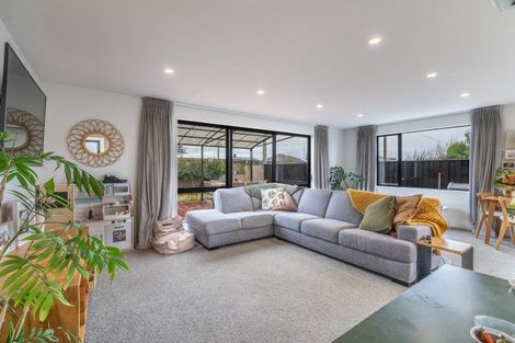 Photo of property in 11 Moa Street, Waikiwi, Invercargill, 9810