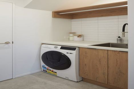 Photo of property in 2/307 Hereford Street, Christchurch Central, Christchurch, 8011