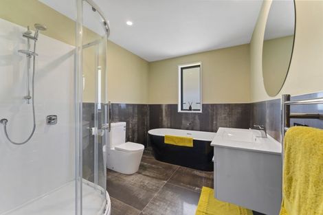 Photo of property in 11 Teal Place, Lake Hawea, Wanaka, 9382