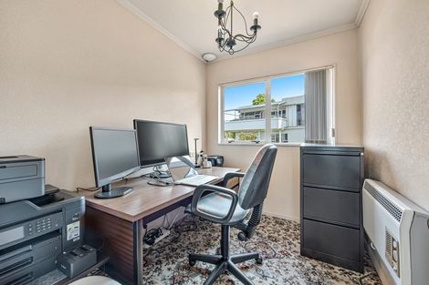 Photo of property in 32 Reflection Drive, West Harbour, Auckland, 0618