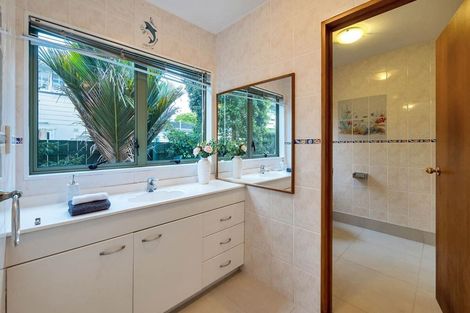 Photo of property in 81 Garton Drive, Massey, Auckland, 0614