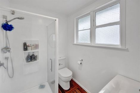 Photo of property in 78 Glenpark Avenue, Frankleigh Park, New Plymouth, 4310