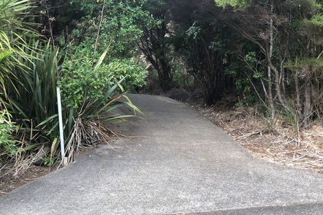 Photo of property in 152n Parker Road, Oratia, Auckland, 0604