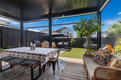 Photo of property in 11 Oioi Road, Hobsonville, Auckland, 0616