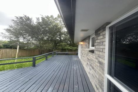 Photo of property in 3a Christina Avenue, Te Atatu South, Auckland, 0602