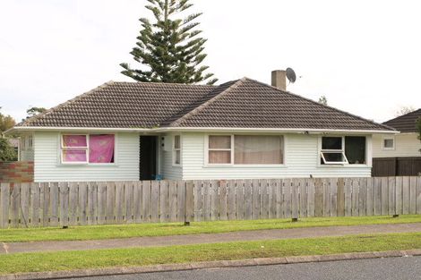 Photo of property in 8 Tomlin Place, Mangere East, Auckland, 2024