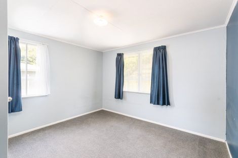 Photo of property in 54 Speargrass Grove, Timberlea, Upper Hutt, 5018