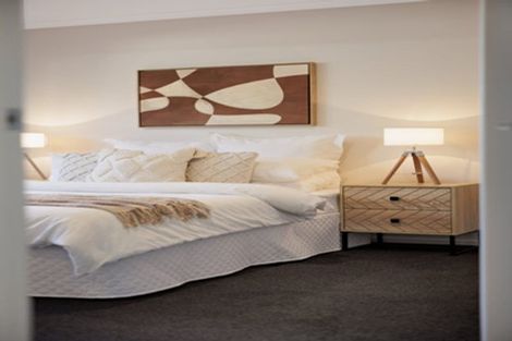 Photo of property in 30 Komata Crescent, Papamoa Beach, Papamoa, 3118