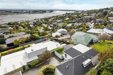 Photo of property in 2/79 Cannon Hill Crescent, Mount Pleasant, Christchurch, 8081