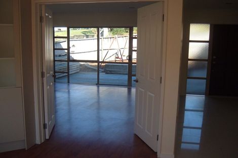 Photo of property in 17a Tomo Street, New Lynn, Auckland, 0600