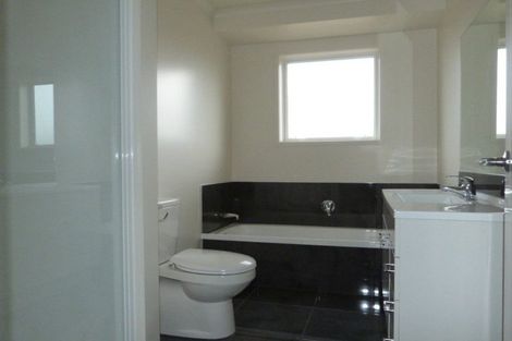 Photo of property in 43 Ocean View Rise, Ruakaka, 0116