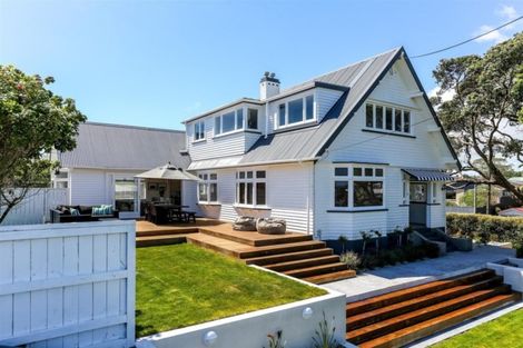 Photo of property in 41 Hamblyn Street, Strandon, New Plymouth, 4312