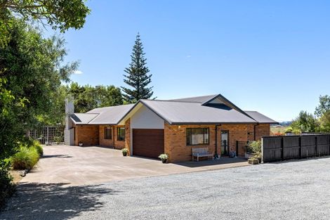 Photo of property in 15 Joblin Road, Wainui, Silverdale, 0994