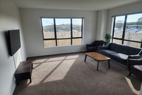 Photo of property in 7 Tautoru Avenue, Orewa, 0931