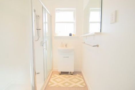 Photo of property in 70 Fisher Crescent, Otara, Auckland, 2023