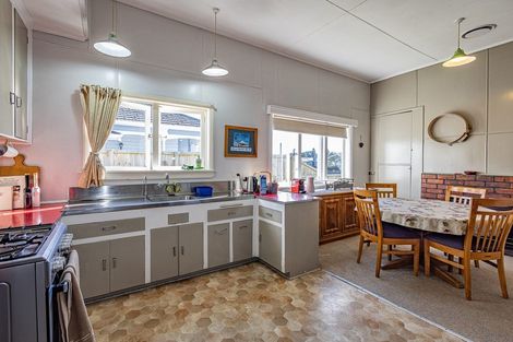 Photo of property in 44 Pitt Street, Raetihi, 4632