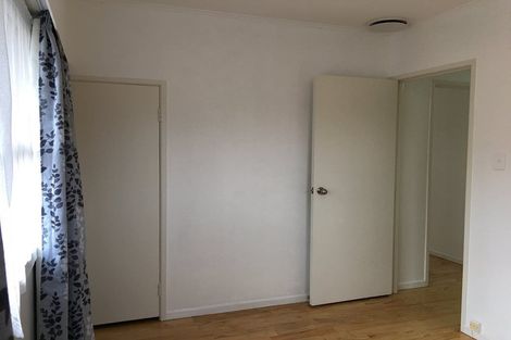 Photo of property in 22 Lynden Avenue, Hillcrest, Auckland, 0627