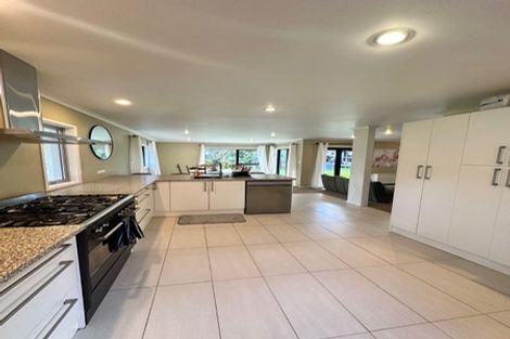 Photo of property in 17 Tercel Place, Sunnyhills, Auckland, 2010