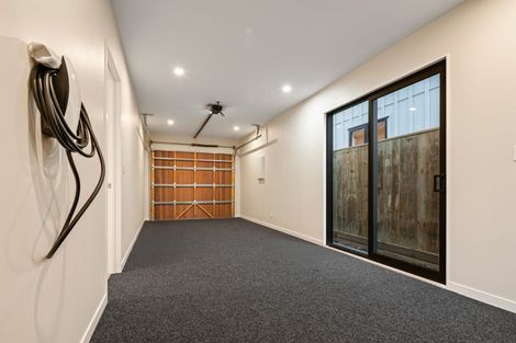 Photo of property in 12 Coopworth Street, Karaka, 2580