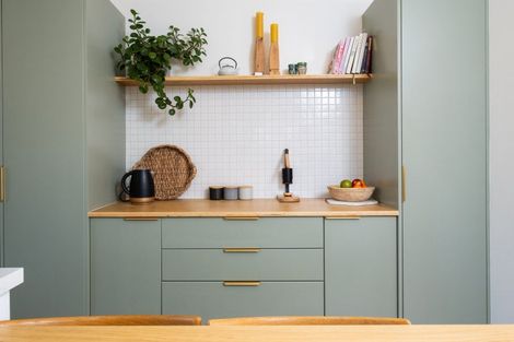 Photo of property in 4b Guthrie Road, Havelock North, 4130