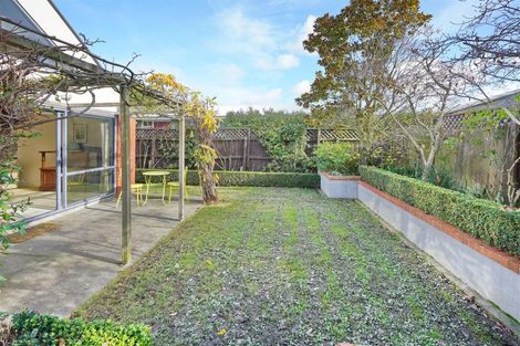 Photo of property in 6b Bradshaw Terrace, Riccarton, Christchurch, 8011