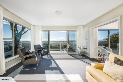 Photo of property in 41 Te Awakura Terrace, Mount Pleasant, Christchurch, 8081