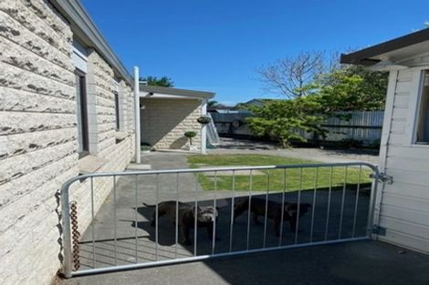 Photo of property in 10 Ted Harpur Place, Onekawa, Napier, 4110