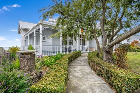 Photo of property in 19 Wharfe Street, South Hill, Oamaru, 9400