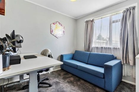 Photo of property in 35 Dominion Road, Papakura, 2110