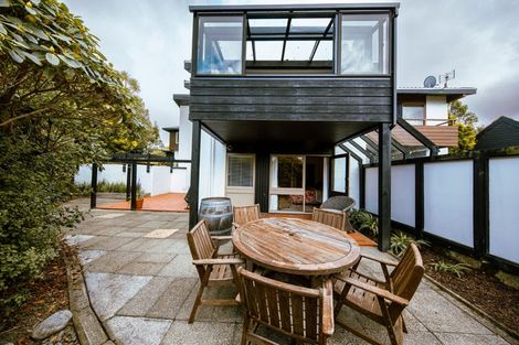 Photo of property in 16 Jubilee Road, Khandallah, Wellington, 6035