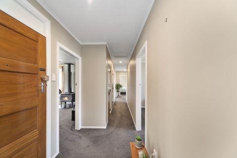 Photo of property in 40 Rangipoia Place, Turangi, 3334